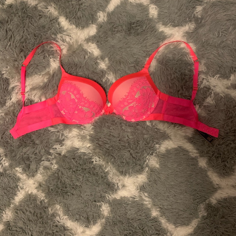 Victoria Secret Push Up Bra